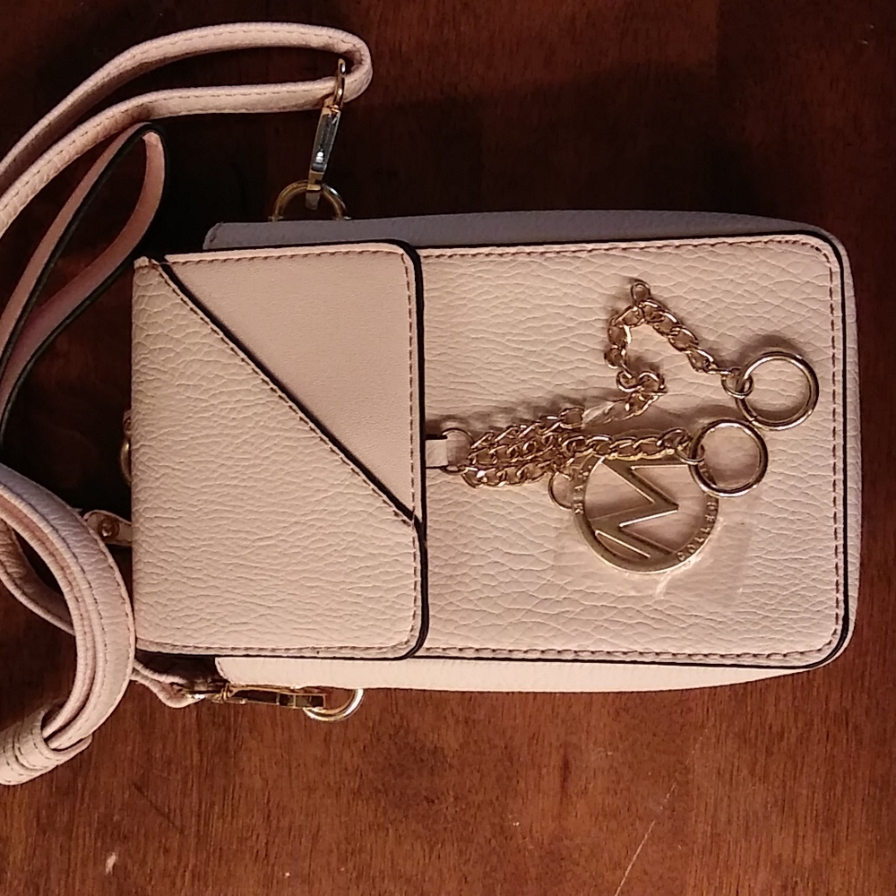 Mia K crossbody